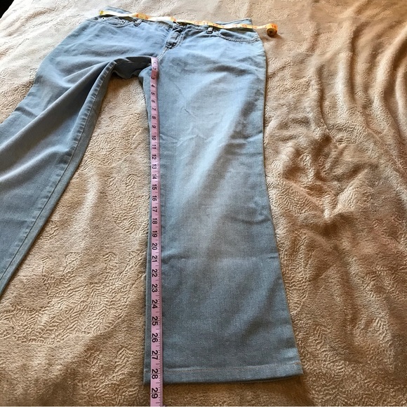 NWOT Moschino peace symbol light blue Size 31 x 28 - Picture 7 of 11